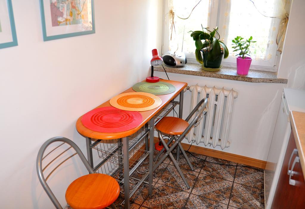 Cozy Apartment In Тарнув Экстерьер фото