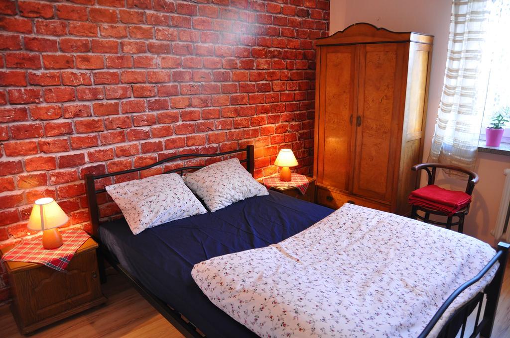 Cozy Apartment In Тарнув Экстерьер фото